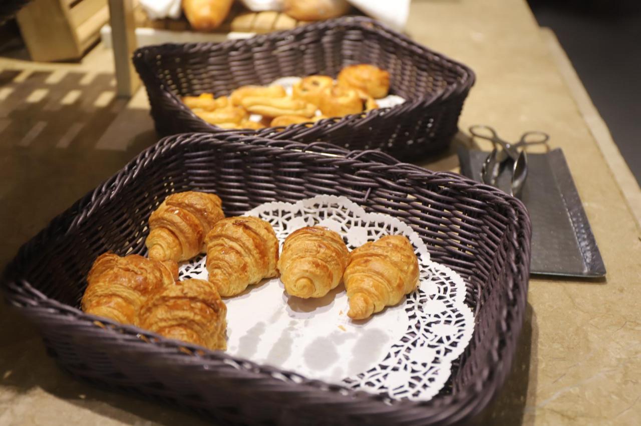 ננג'ינג Jinling Riverside Hotel מראה חיצוני תמונה