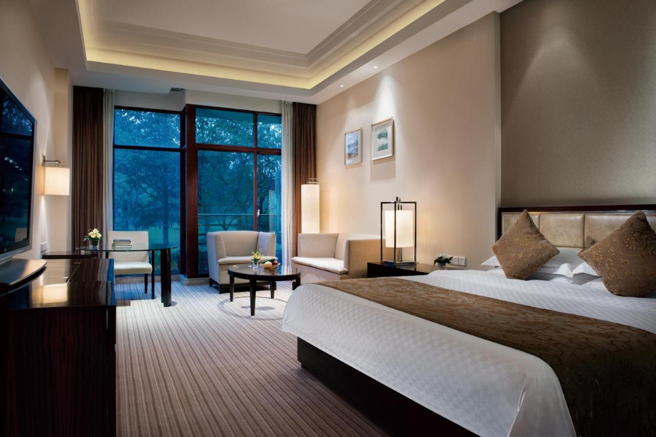 ננג'ינג Jinling Riverside Hotel מראה חיצוני תמונה