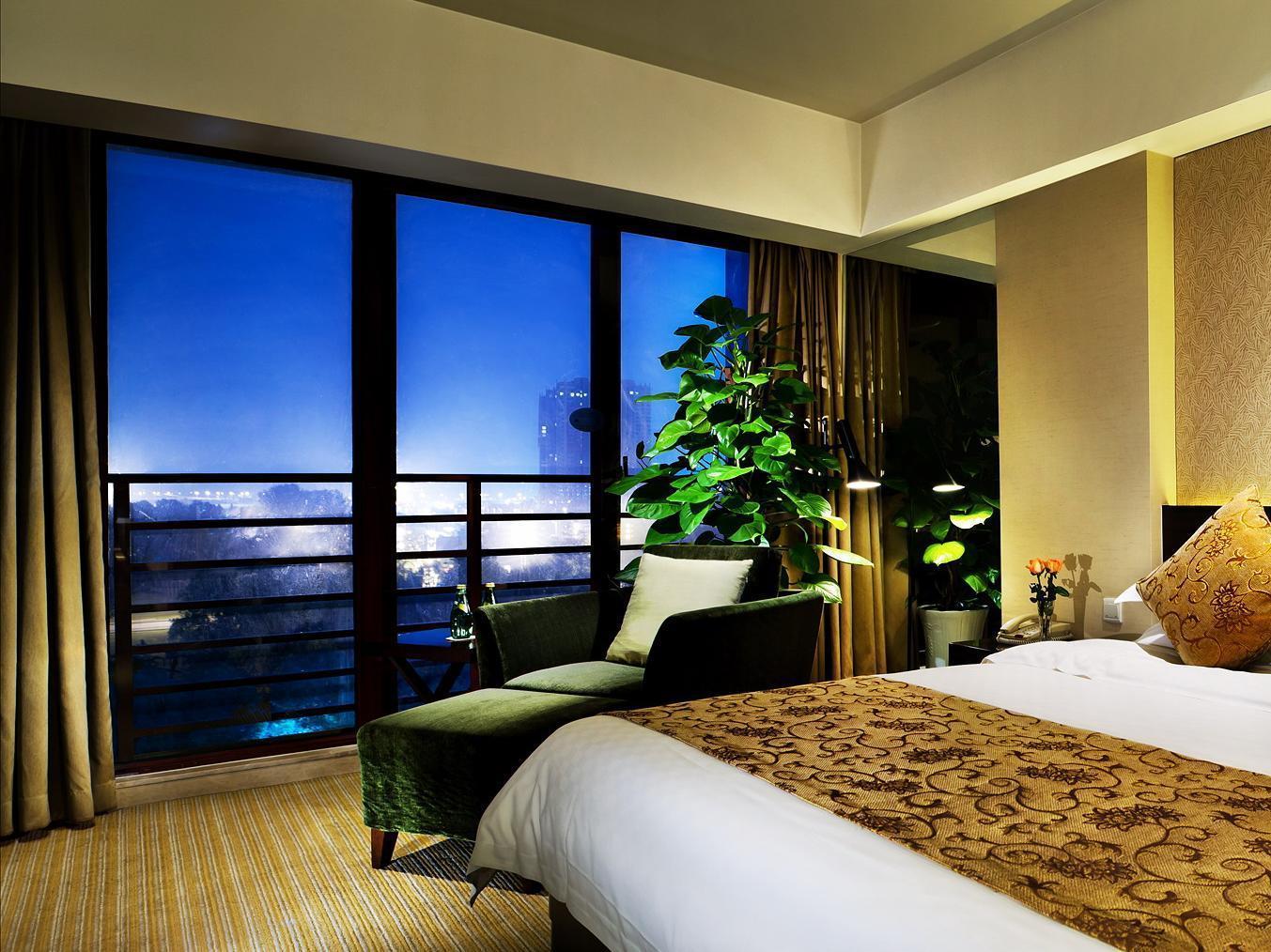 ננג'ינג Jinling Riverside Hotel מראה חיצוני תמונה