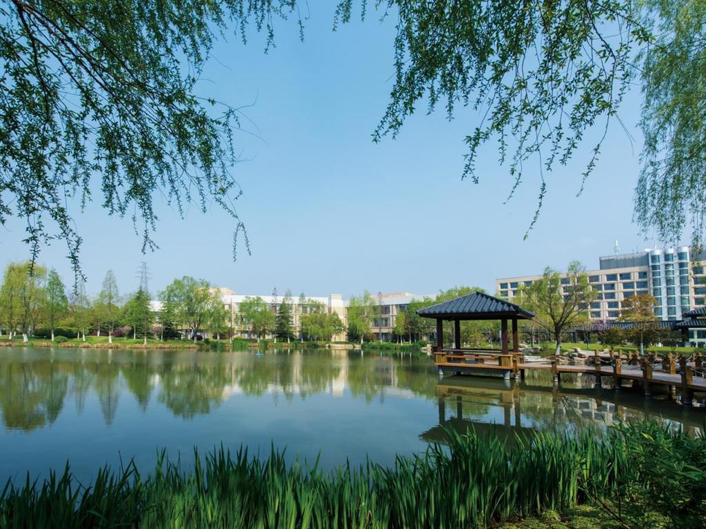 ננג'ינג Jinling Riverside Hotel מראה חיצוני תמונה
