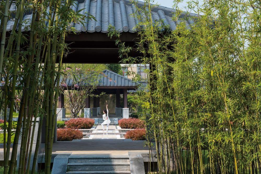 ננג'ינג Jinling Riverside Hotel מראה חיצוני תמונה